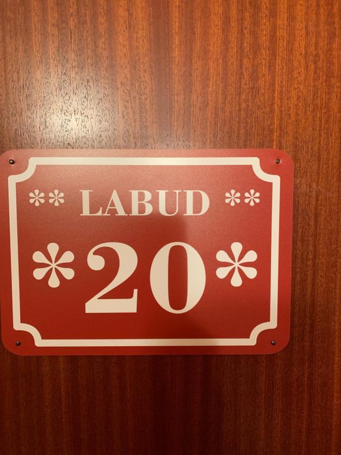 Labud 20 Am Ploener See In Bosau Exterior foto
